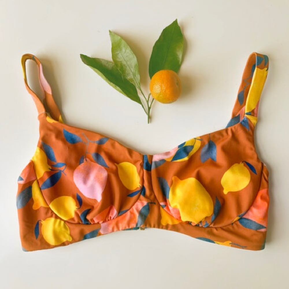 Kitty and Vibe Swim Verona Bikini Top size DD NWT